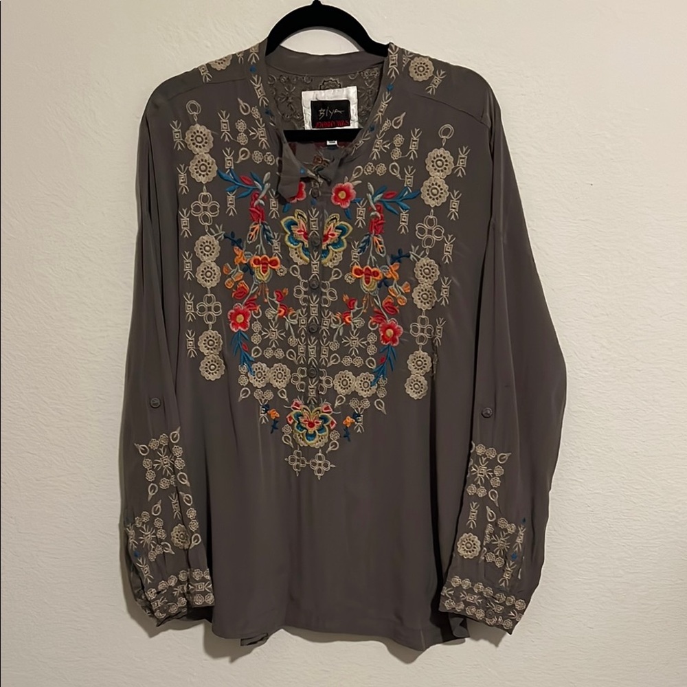 Johnny Was Biya taupe gray embroidered 100% silk blouse